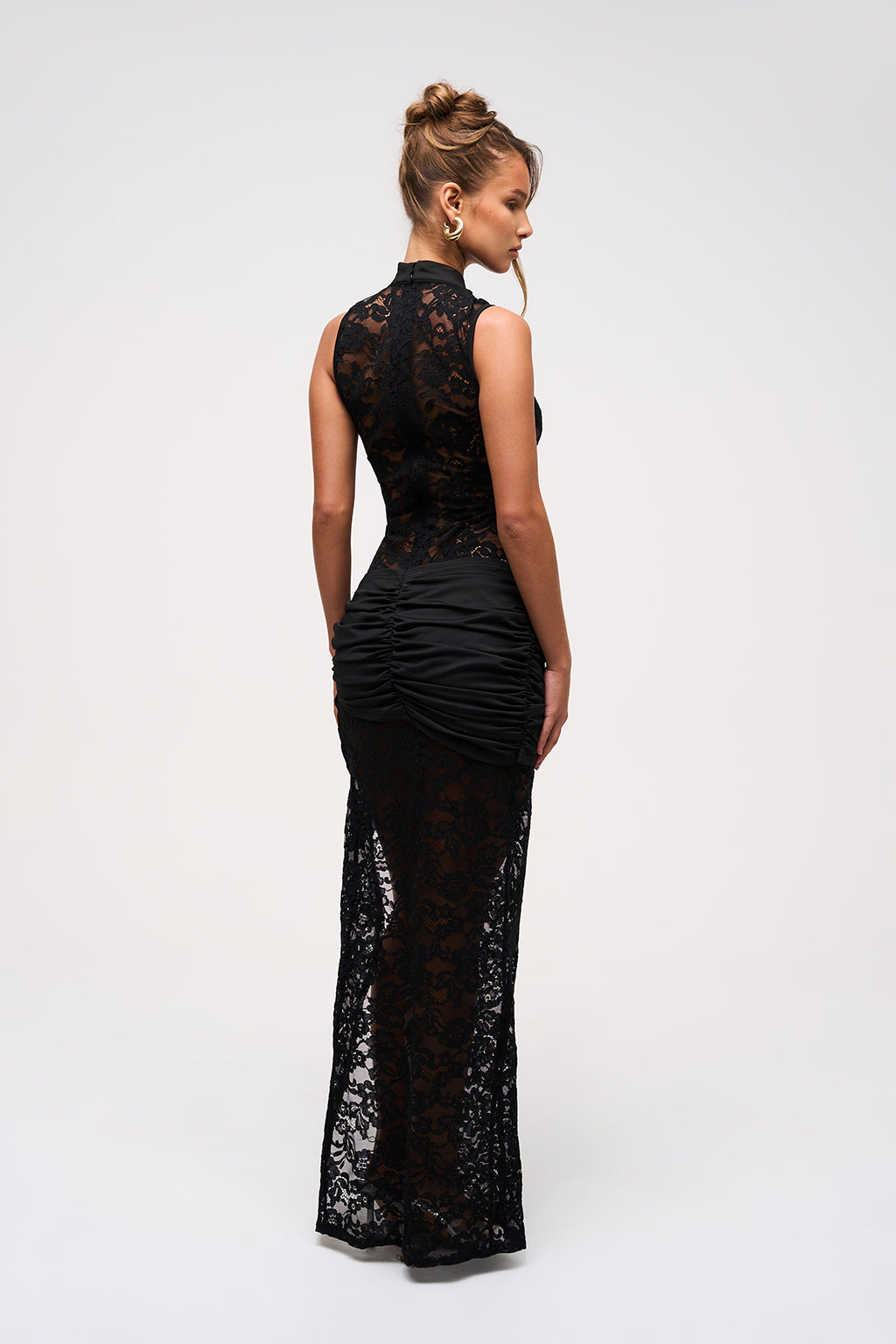 Orazia | Vestido Elegante De Encaje Con Toque Sofisticado