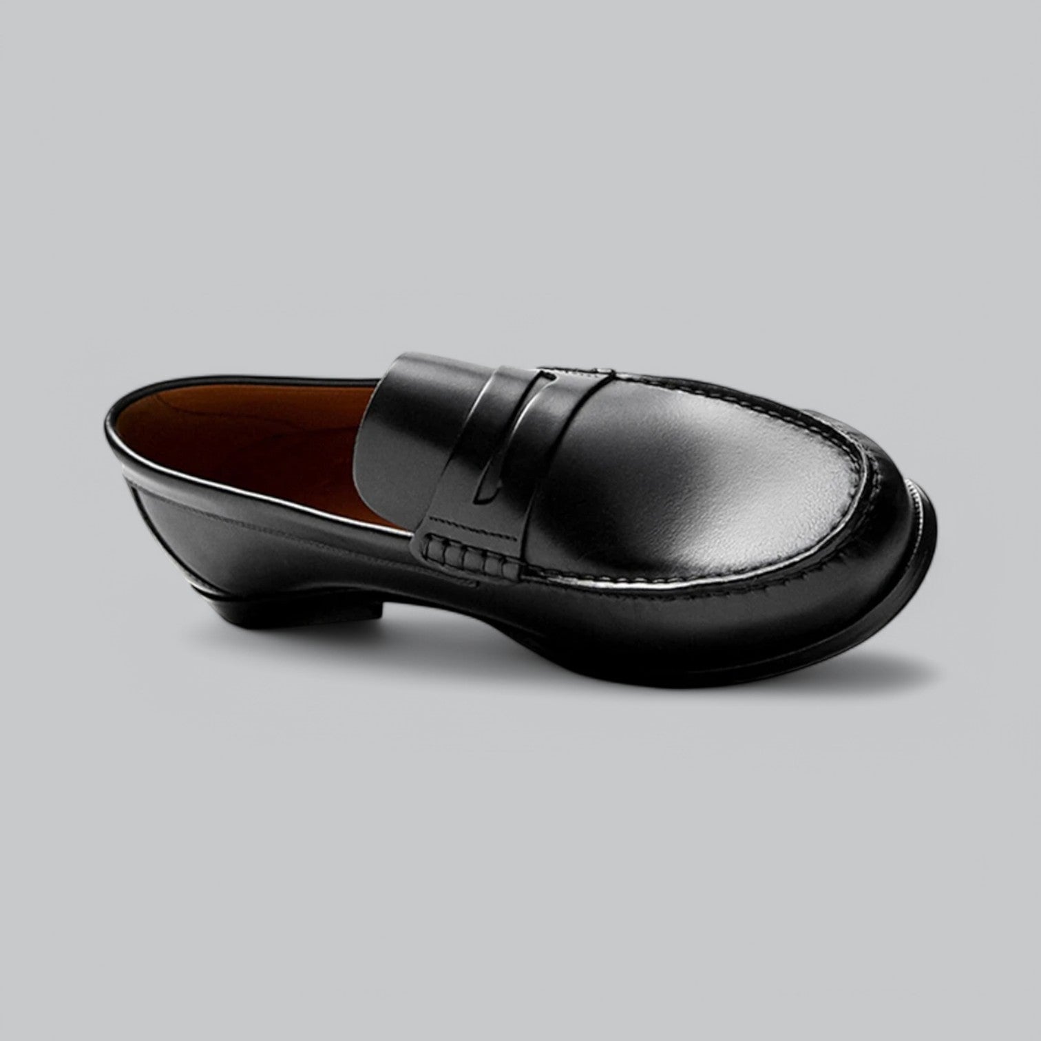 Alvéron | Mocasines Clásicos De Hombre Con Líneas Depuradas Y Acabado Elegante