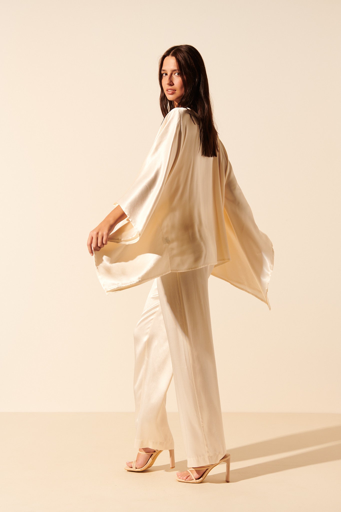 Sofía | Top Satinado Elegante Y Atemporal
