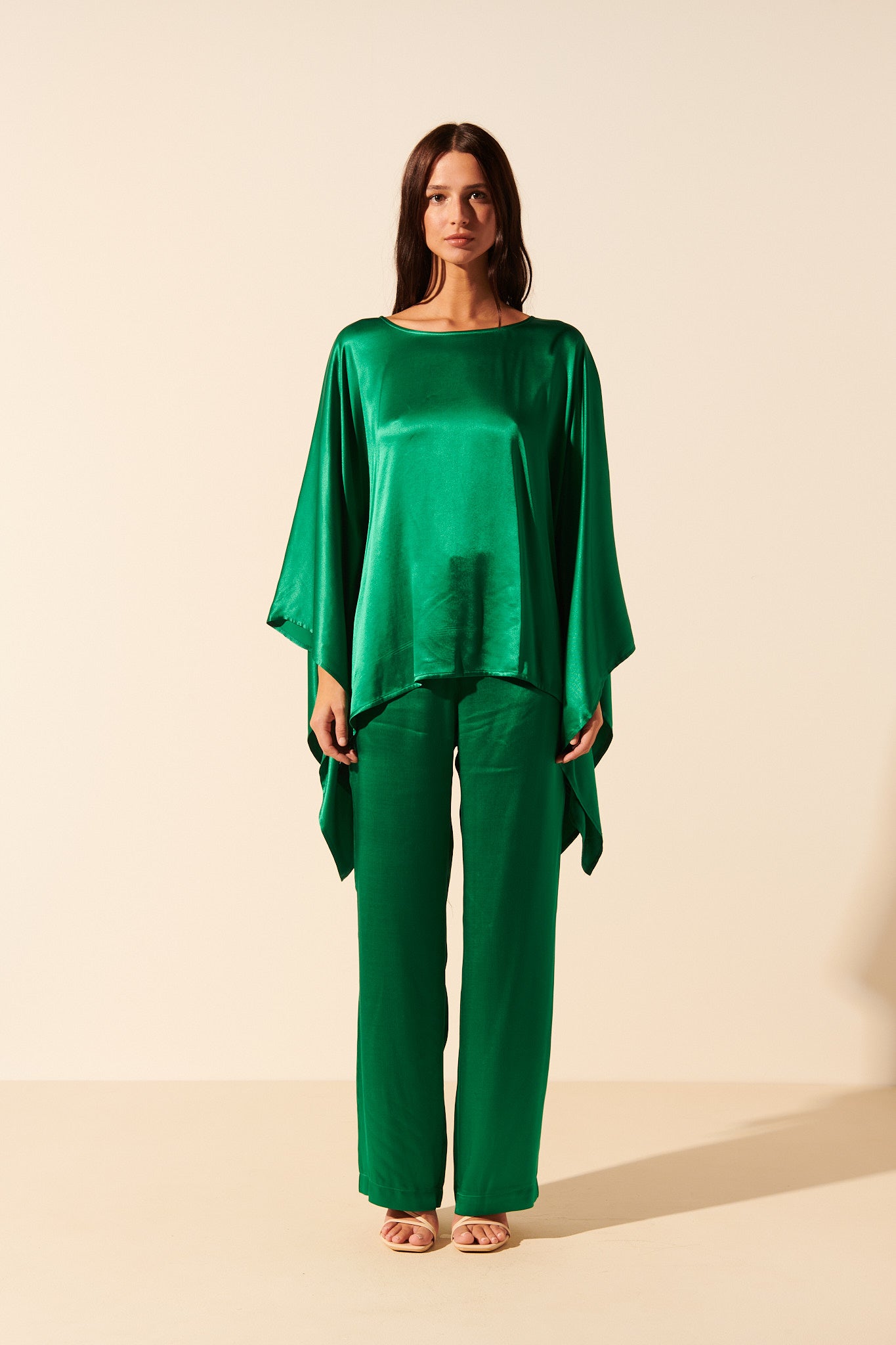 Sofía | Top Satinado Elegante Y Atemporal