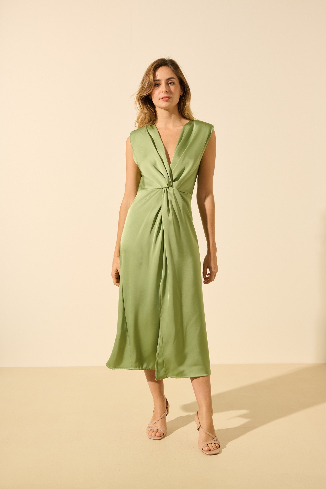 Lucía | Vestido Corto Con Lazo Elegante Y Caída Ligera