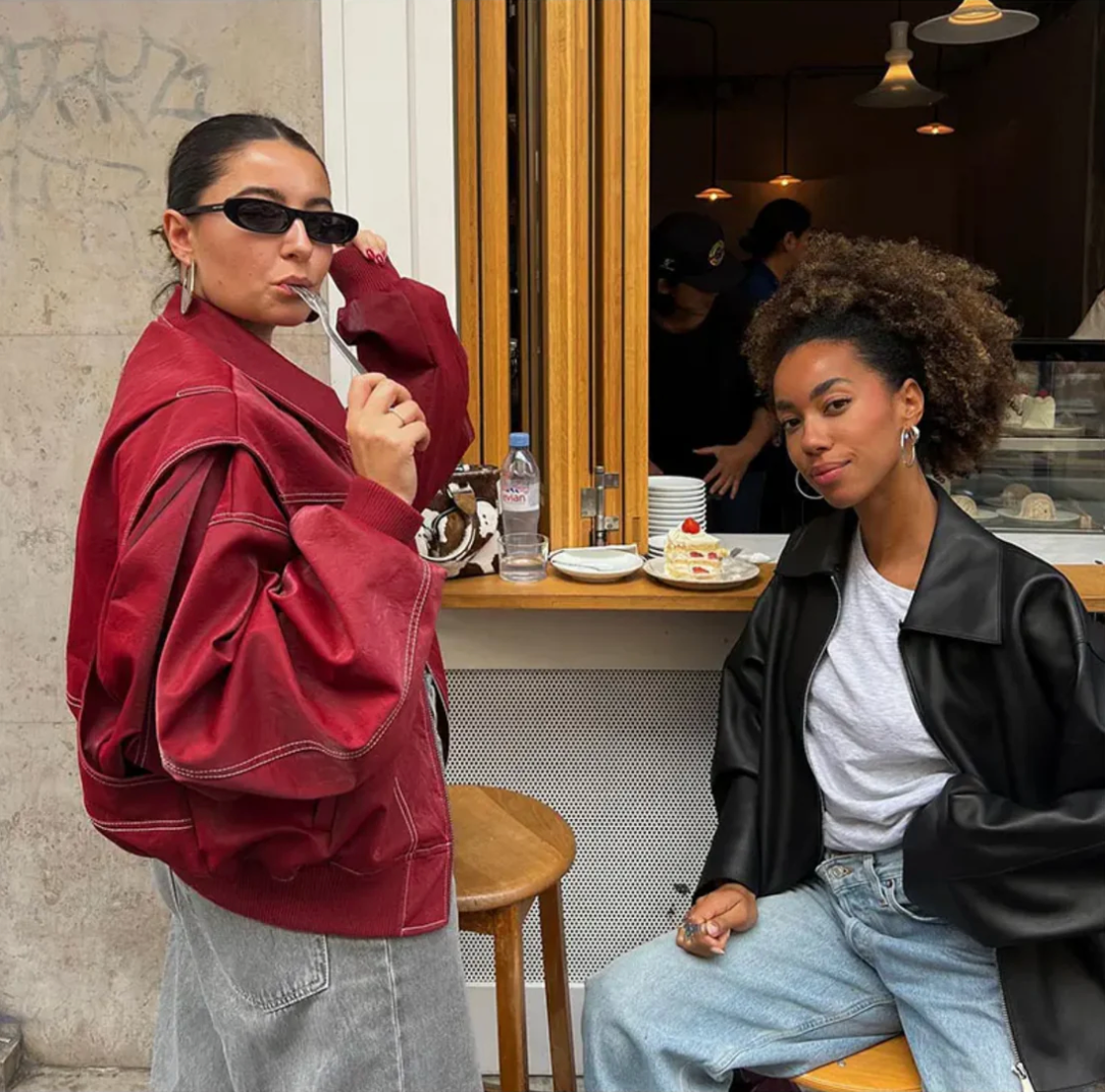 Agnes | Chaqueta Bomber De Cuero Oversize Con Costuras Contrastantes