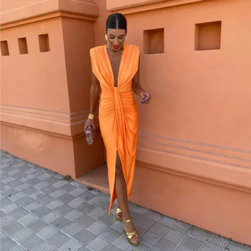 Elegante vestido midi con plisados y escote profundo para mujer – LISETTE