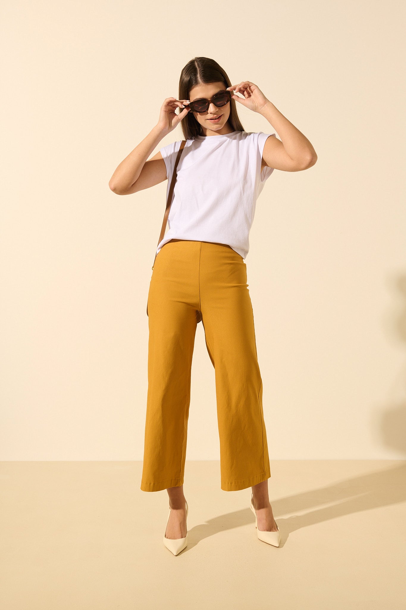 Noa | Pantalón Acampanado Elegante Y Cómodo