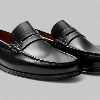 Alvéron | Mocasines Clásicos De Hombre Con Líneas Depuradas Y Acabado Elegante