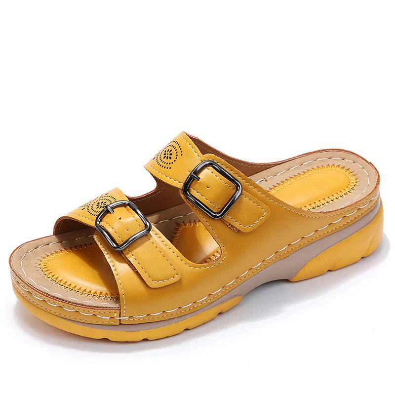 Alméria | Sandalias Elegantes De Verano Con Detalles Decorativos