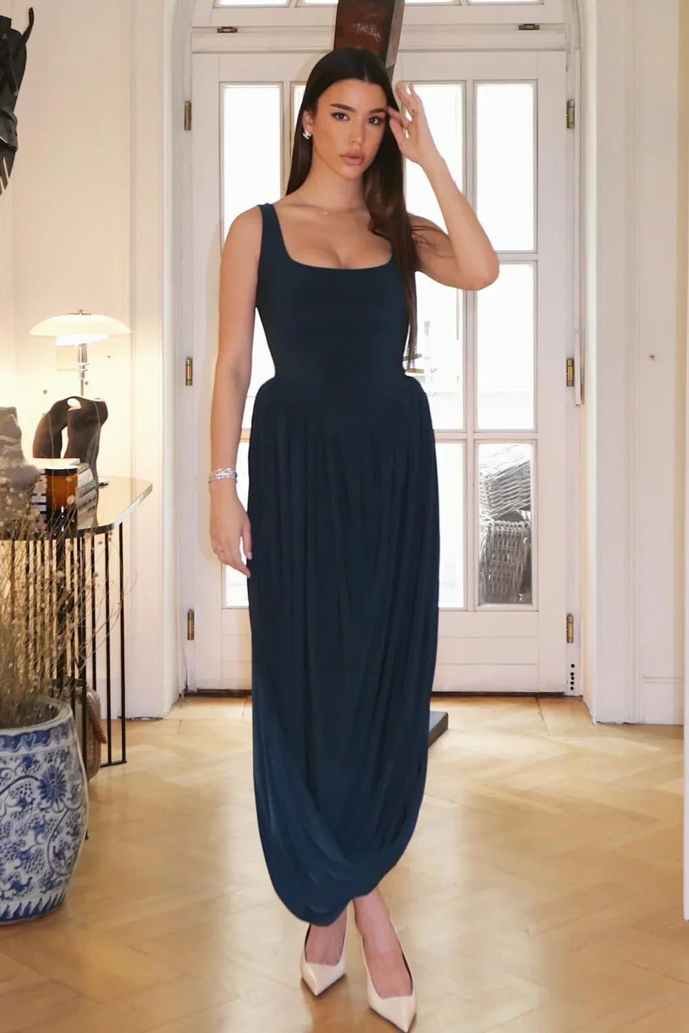 Gaia | Vestido Escultural Con Abertura Lateral