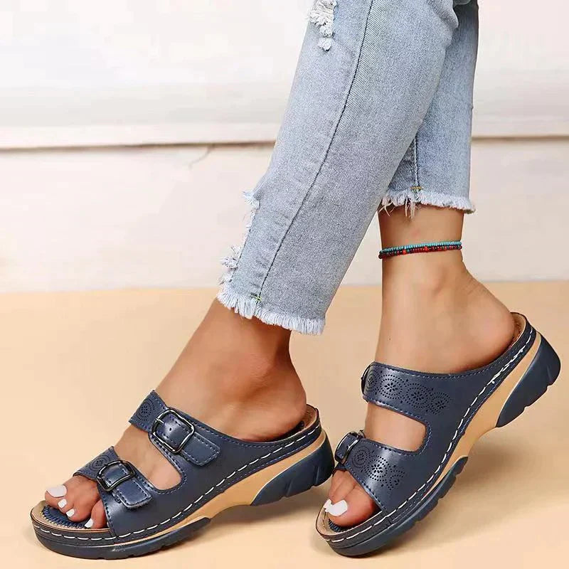 Alméria | Sandalias Elegantes De Verano Con Detalles Decorativos