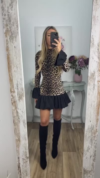 Sol | Vestido Leopardo Salvaje Y Estilizado