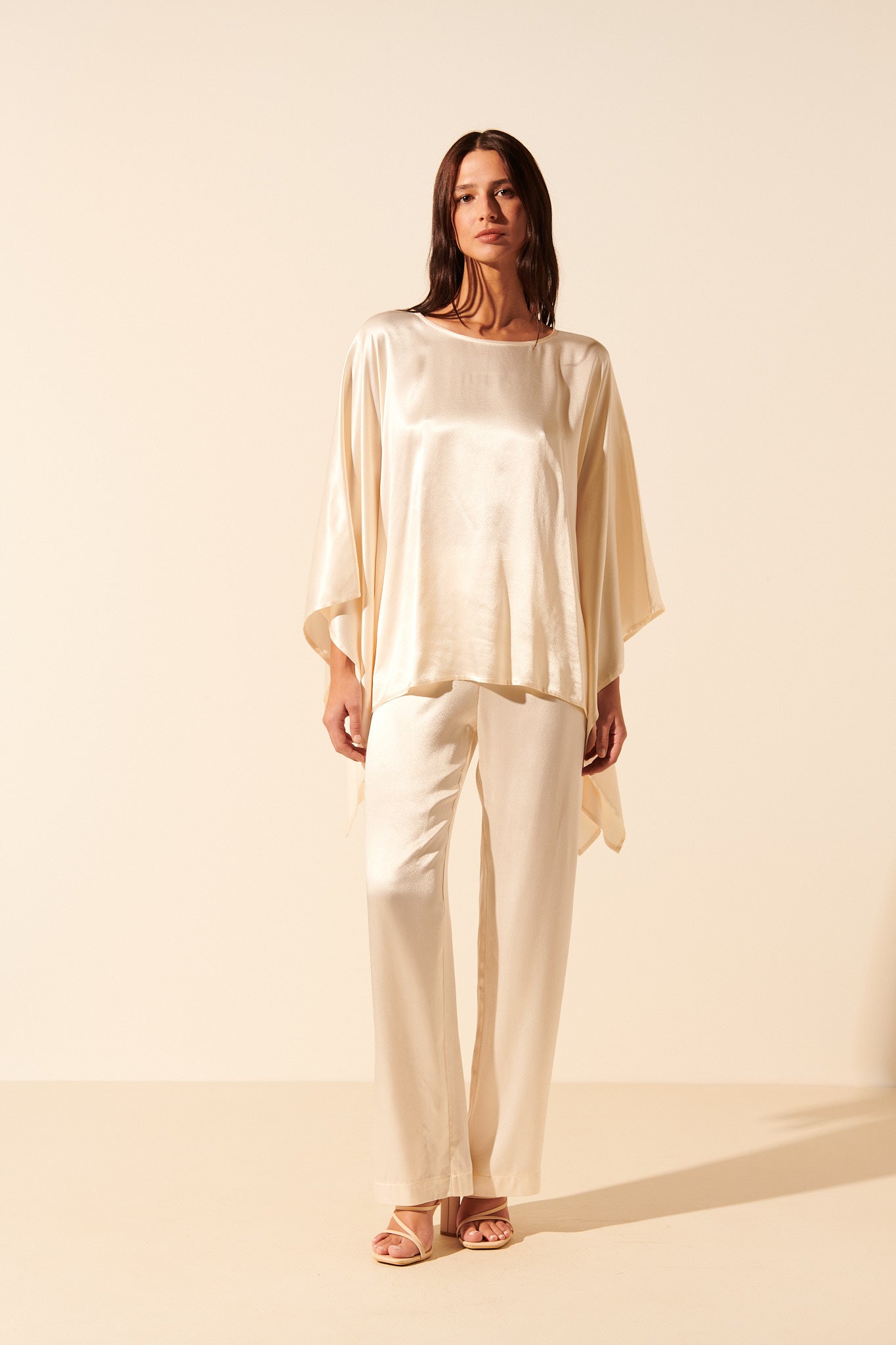 Sofía | Top Satinado Elegante Y Atemporal