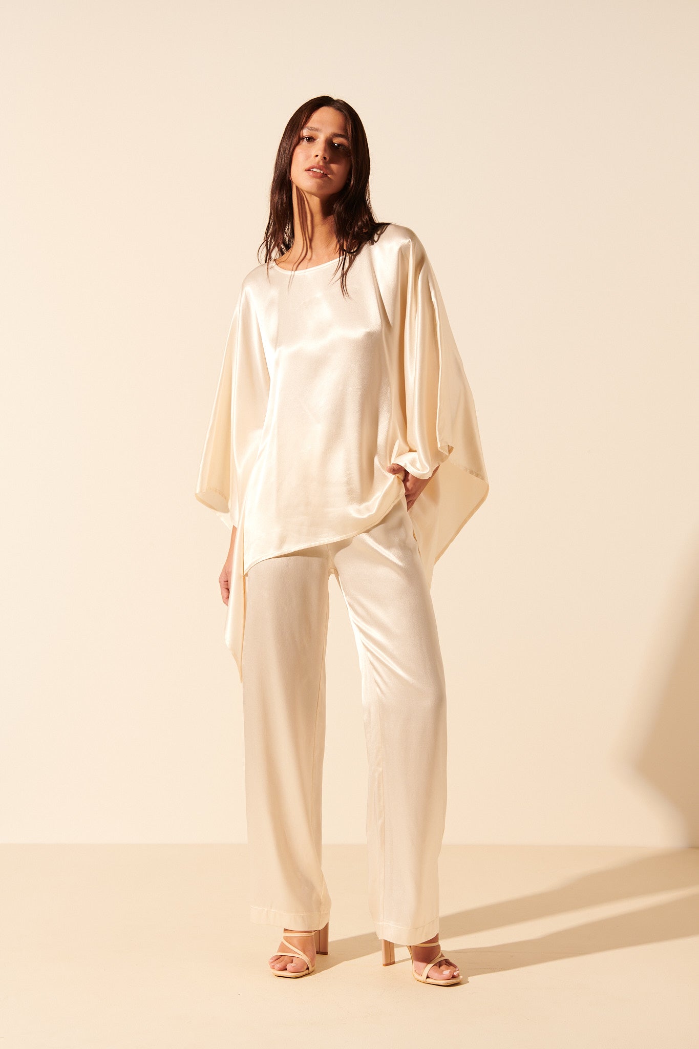 Sofía | Top Satinado Elegante Y Atemporal