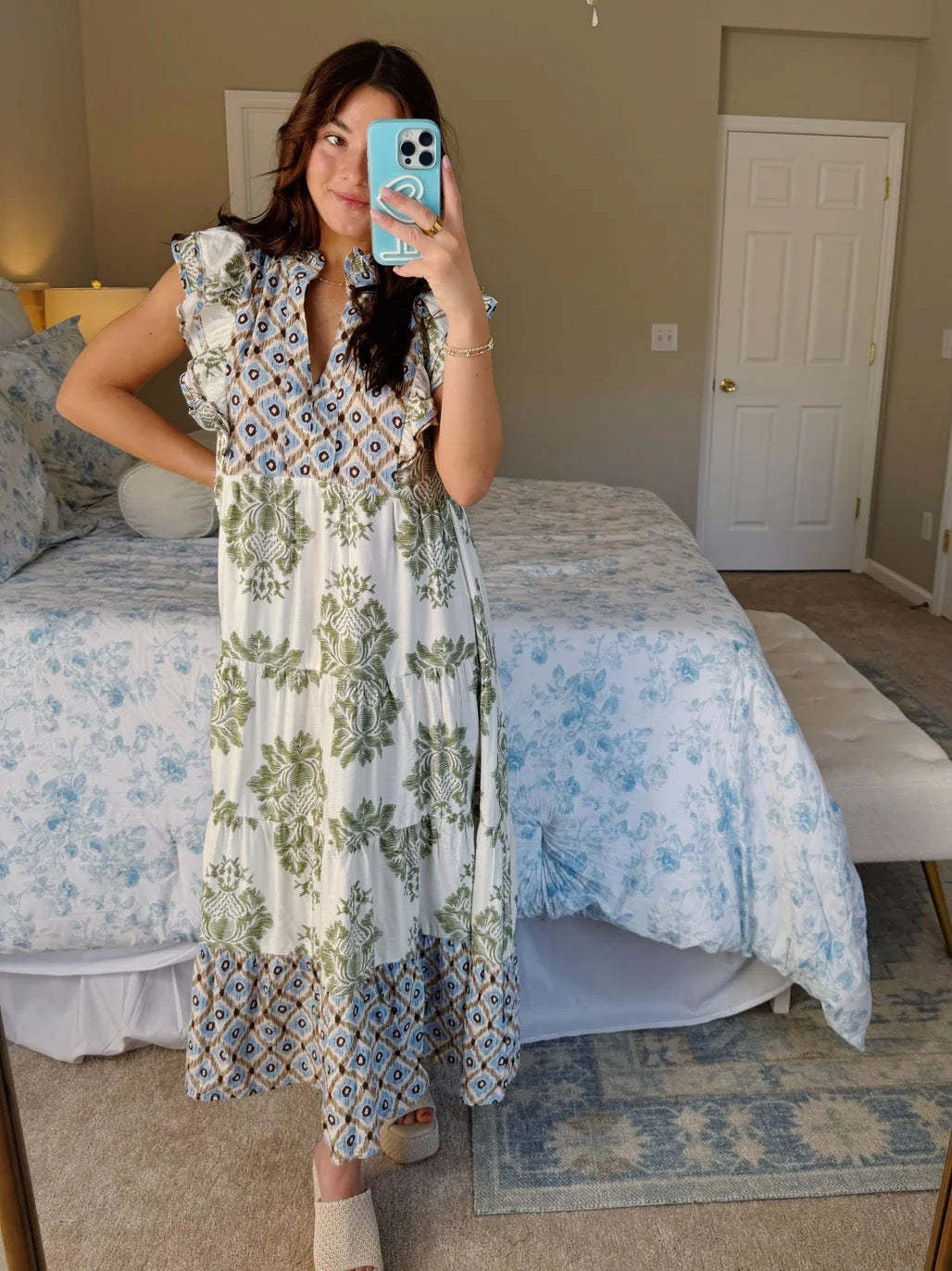 Birgit | Vestido Floral Sin Mangas Con Cuello De Volantes