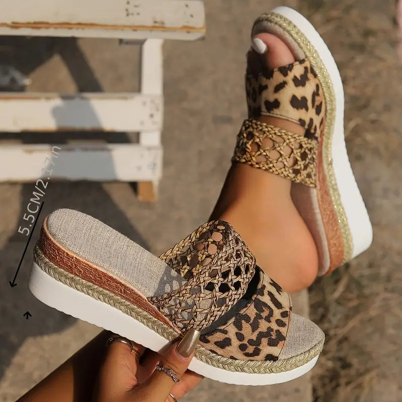 Amaréa | Sandalias Cómodas De Cuña Con Tiras Trenzadas