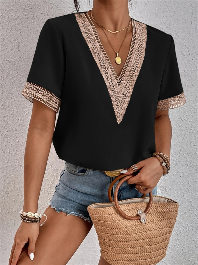 Adri | Blusa Bordada Con Escote En V