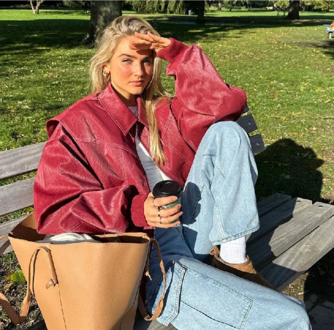 Agnes | Chaqueta Bomber De Cuero Oversize Con Costuras Contrastantes