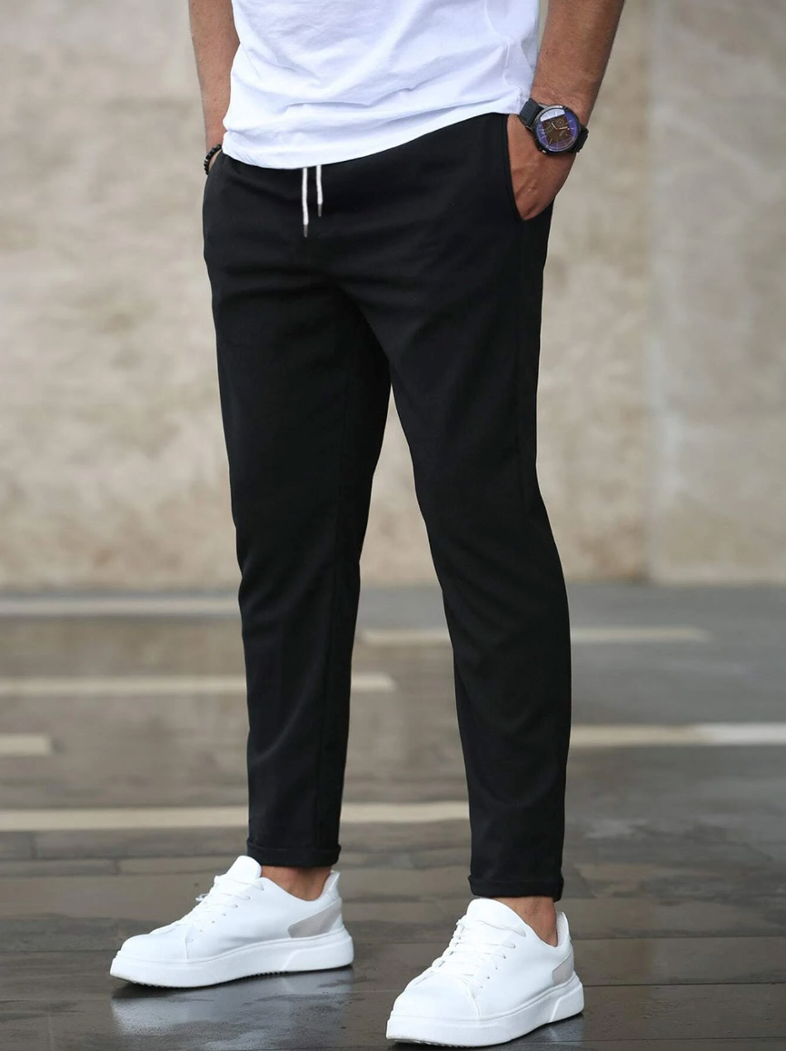 Adrastos | Pantalón De Hombre Elástico Con Ajuste Slim Y Estilo Versátil