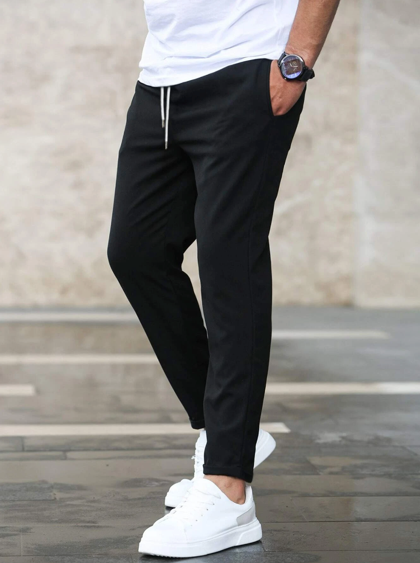 Adrastos | Pantalón De Hombre Elástico Con Ajuste Slim Y Estilo Versátil