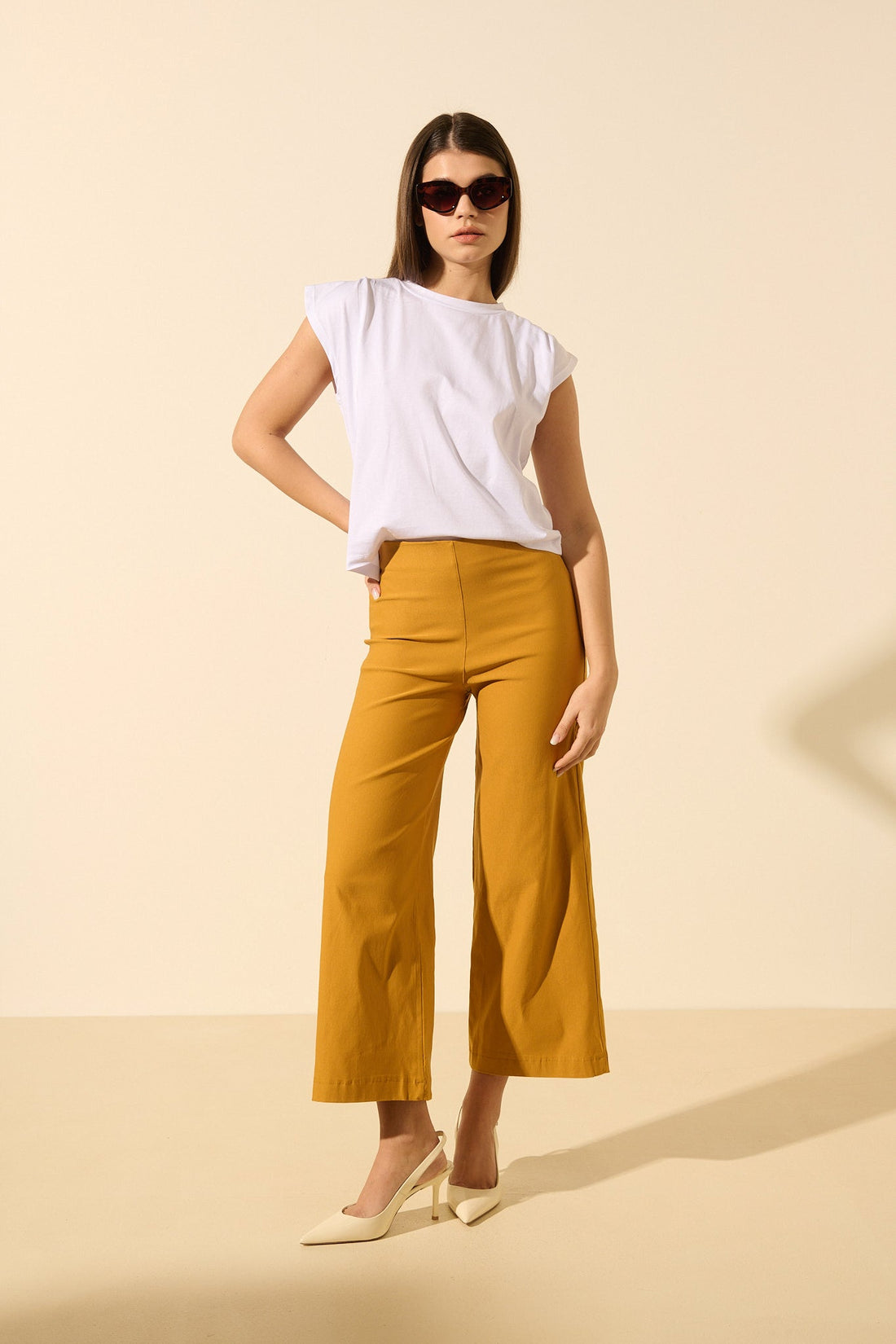 Noa | Pantalón Acampanado Elegante Y Cómodo