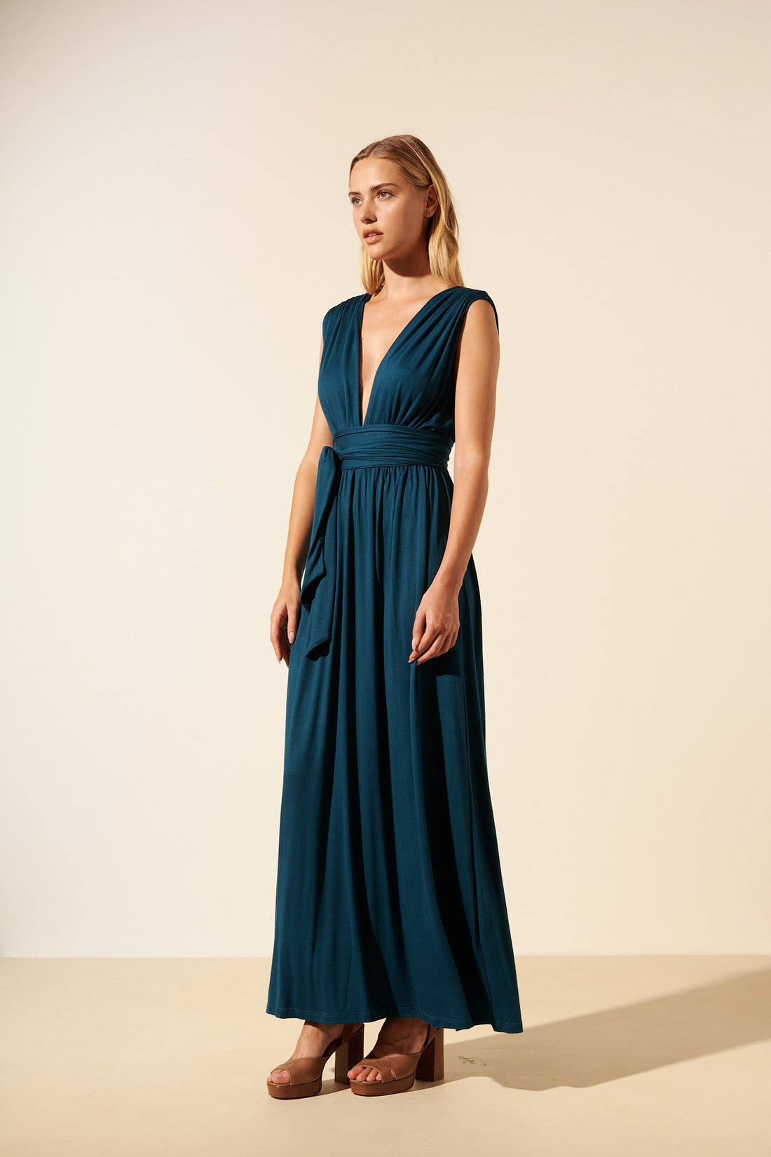 Valeria | Vestido Largo Con Espalda Descubierta Y Caída Ligera