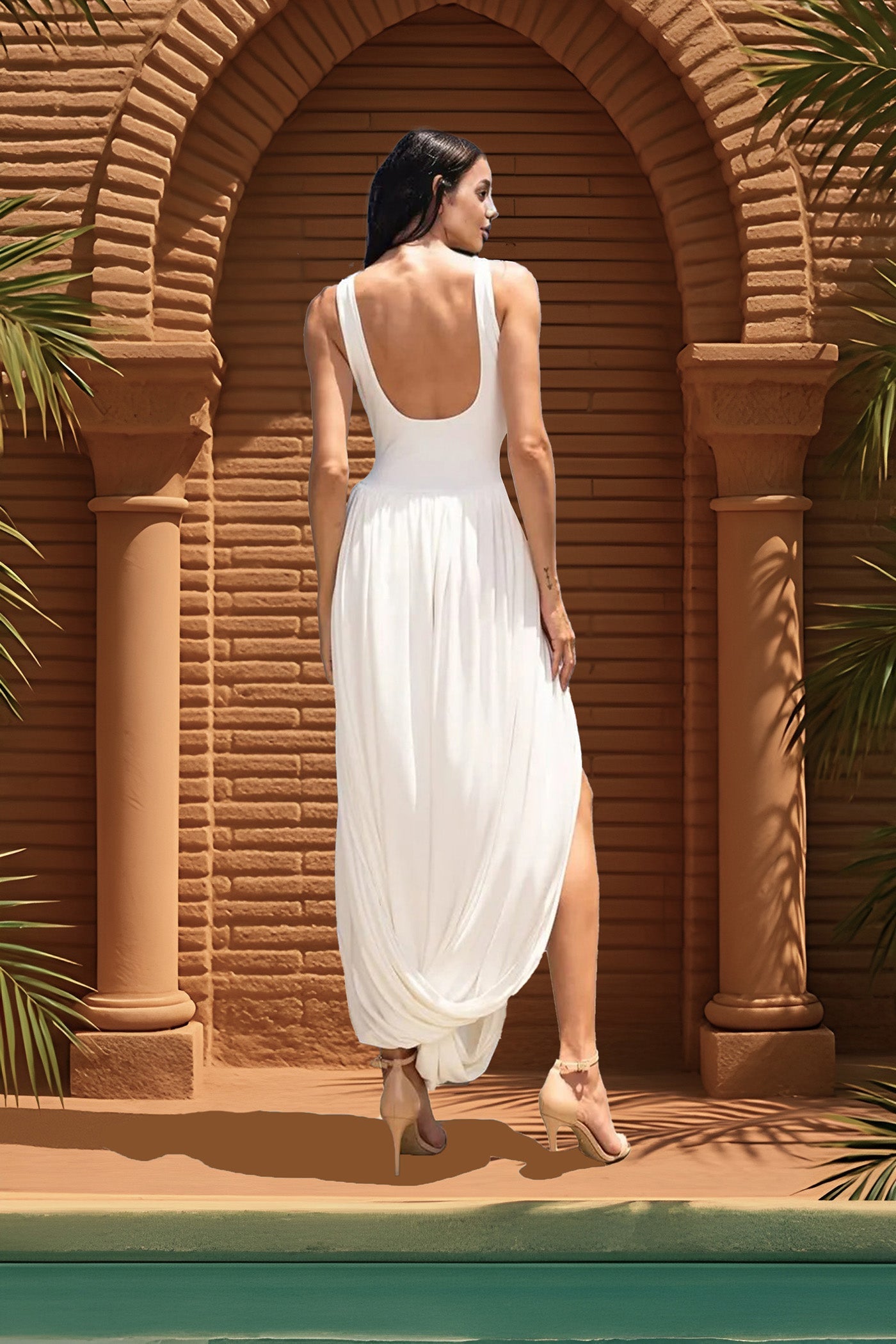 Gaia | Vestido Escultural Con Abertura Lateral