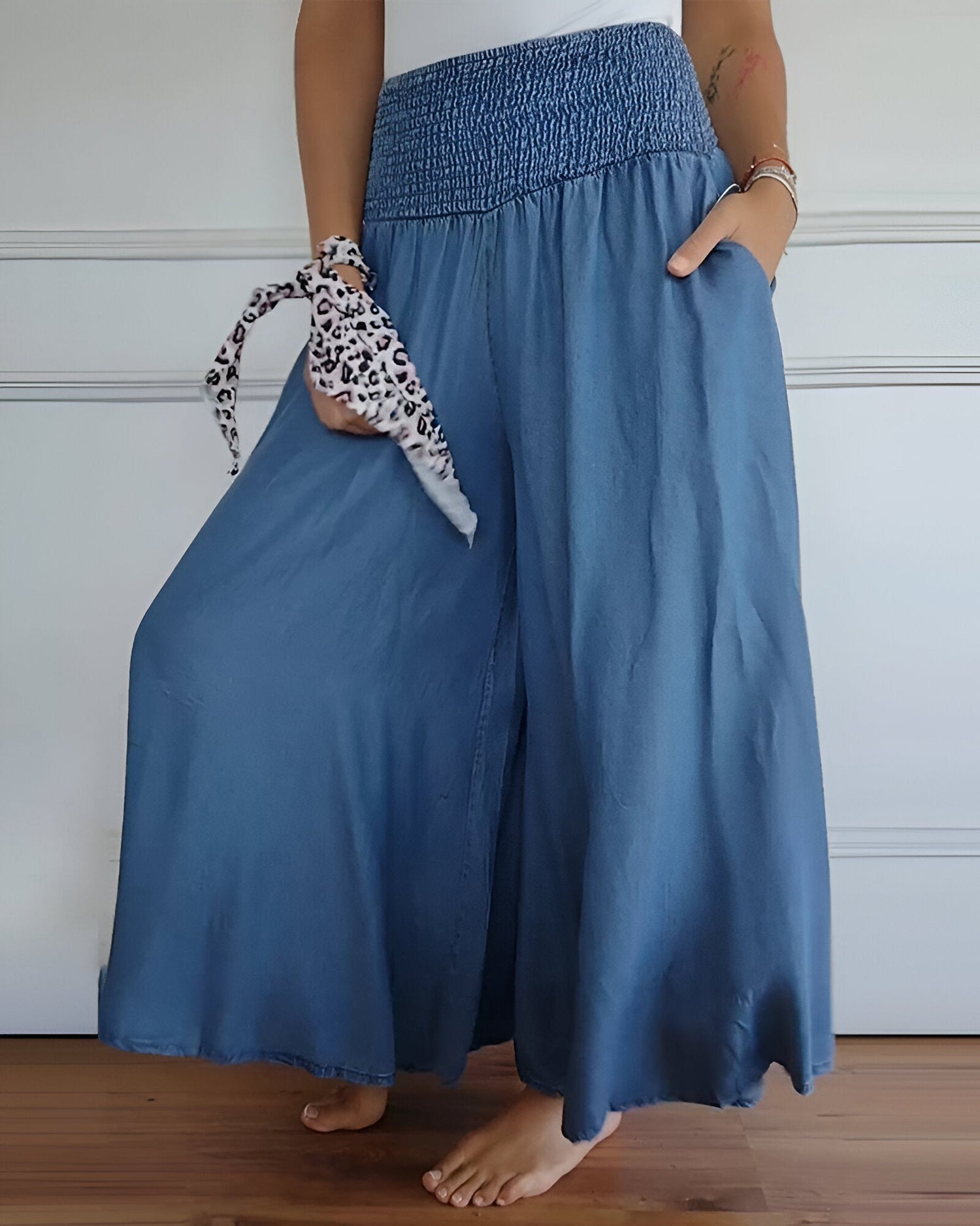 Amplia y cómoda pantalón de mujer con cintura elástica y fluidez encantadora – ELYSIA