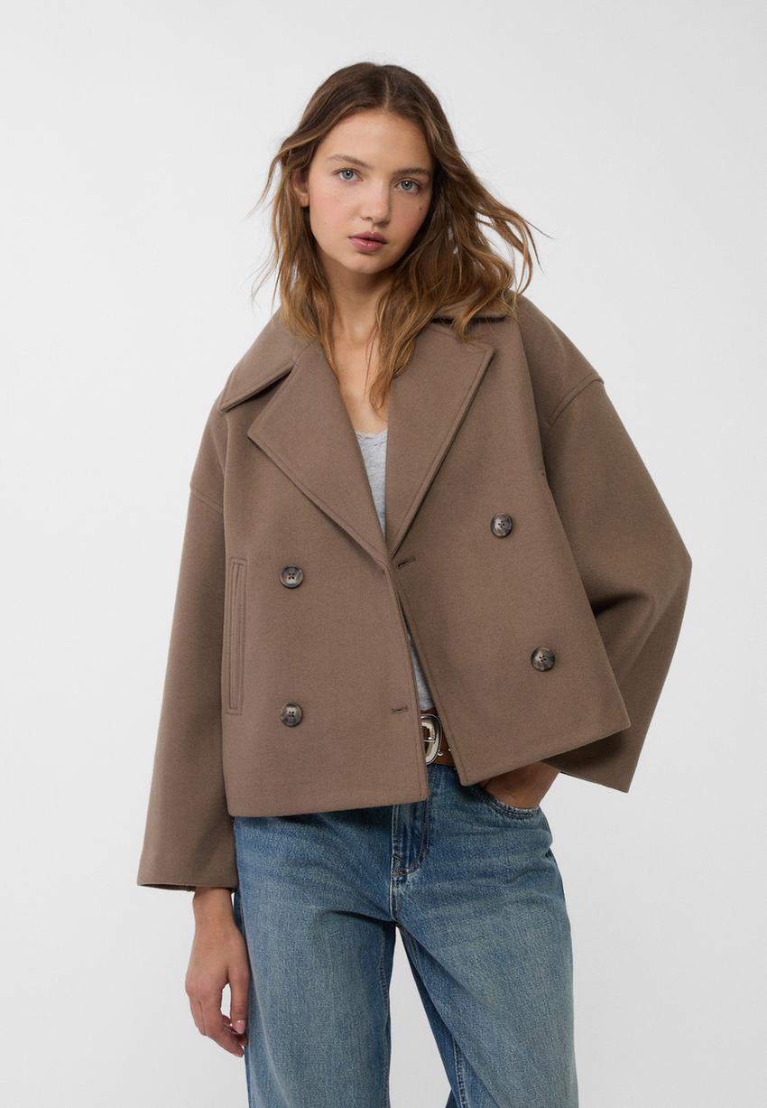 Flairy | Chaqueta Corta Doble Botonadura Para Un Look Moderno