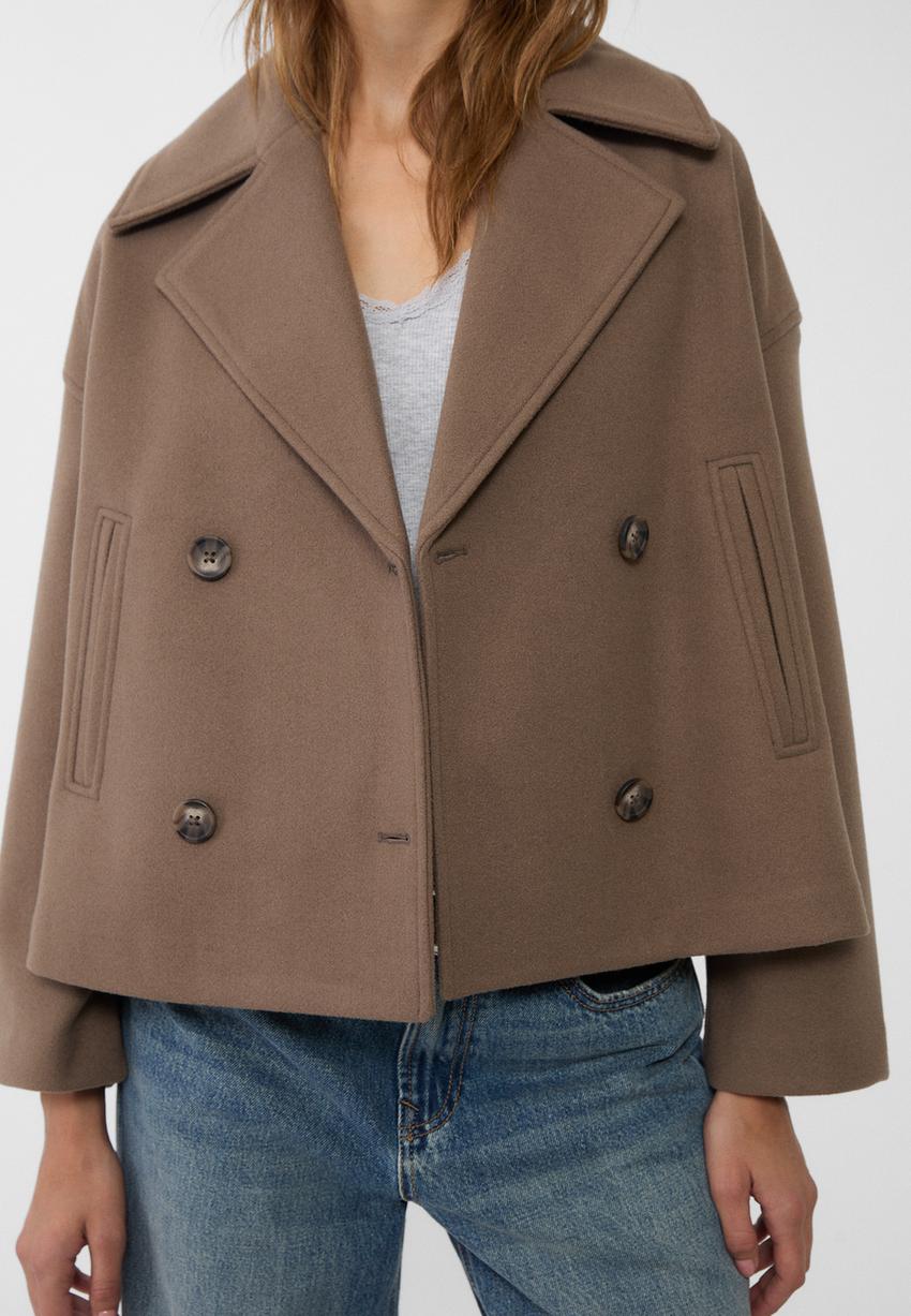 Flairy | Chaqueta Corta Doble Botonadura Para Un Look Moderno
