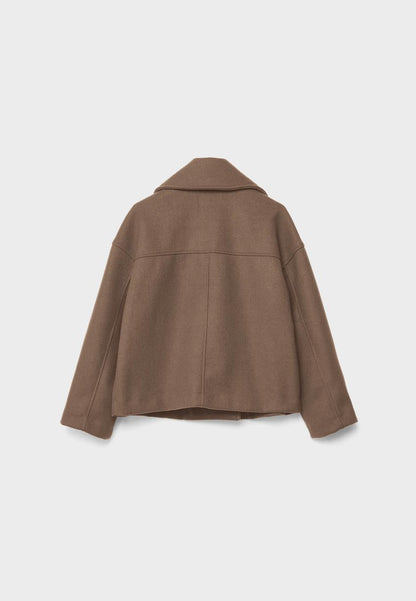 Flairy | Chaqueta Corta Doble Botonadura Para Un Look Moderno
