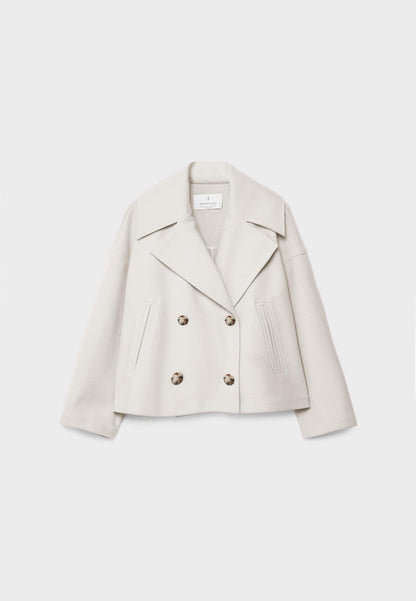Flairy | Chaqueta Corta Doble Botonadura Para Un Look Moderno