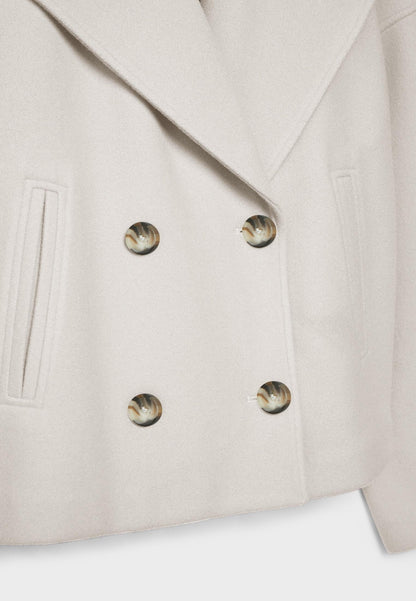 Flairy | Chaqueta Corta Doble Botonadura Para Un Look Moderno