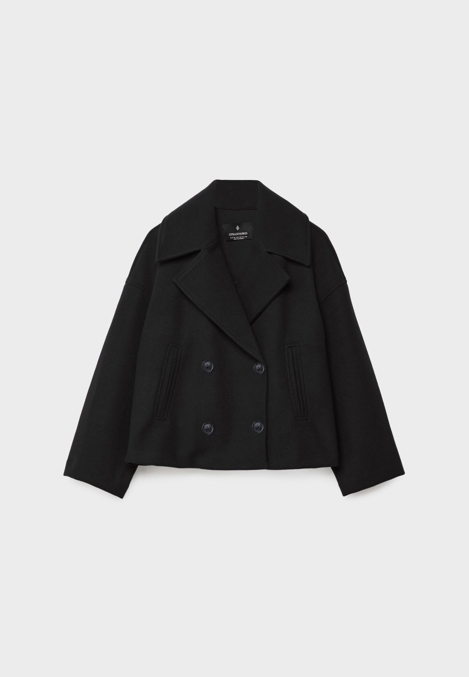 Flairy | Chaqueta Corta Doble Botonadura Para Un Look Moderno