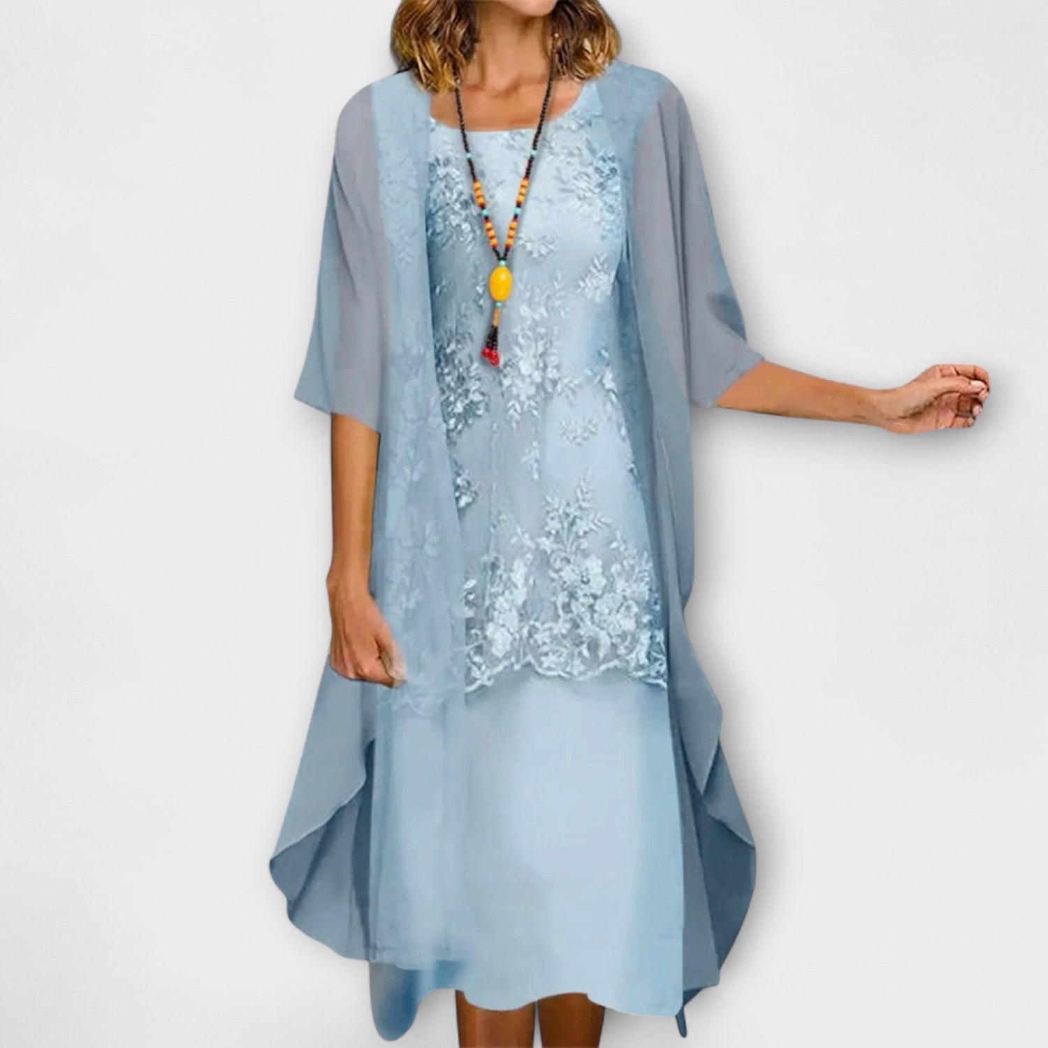 Camila | Vestido Elegante Con Encaje Y Chaqueta Ligera