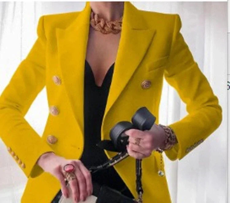 Kanaya | Blazer Elegante Con Botones Dorados