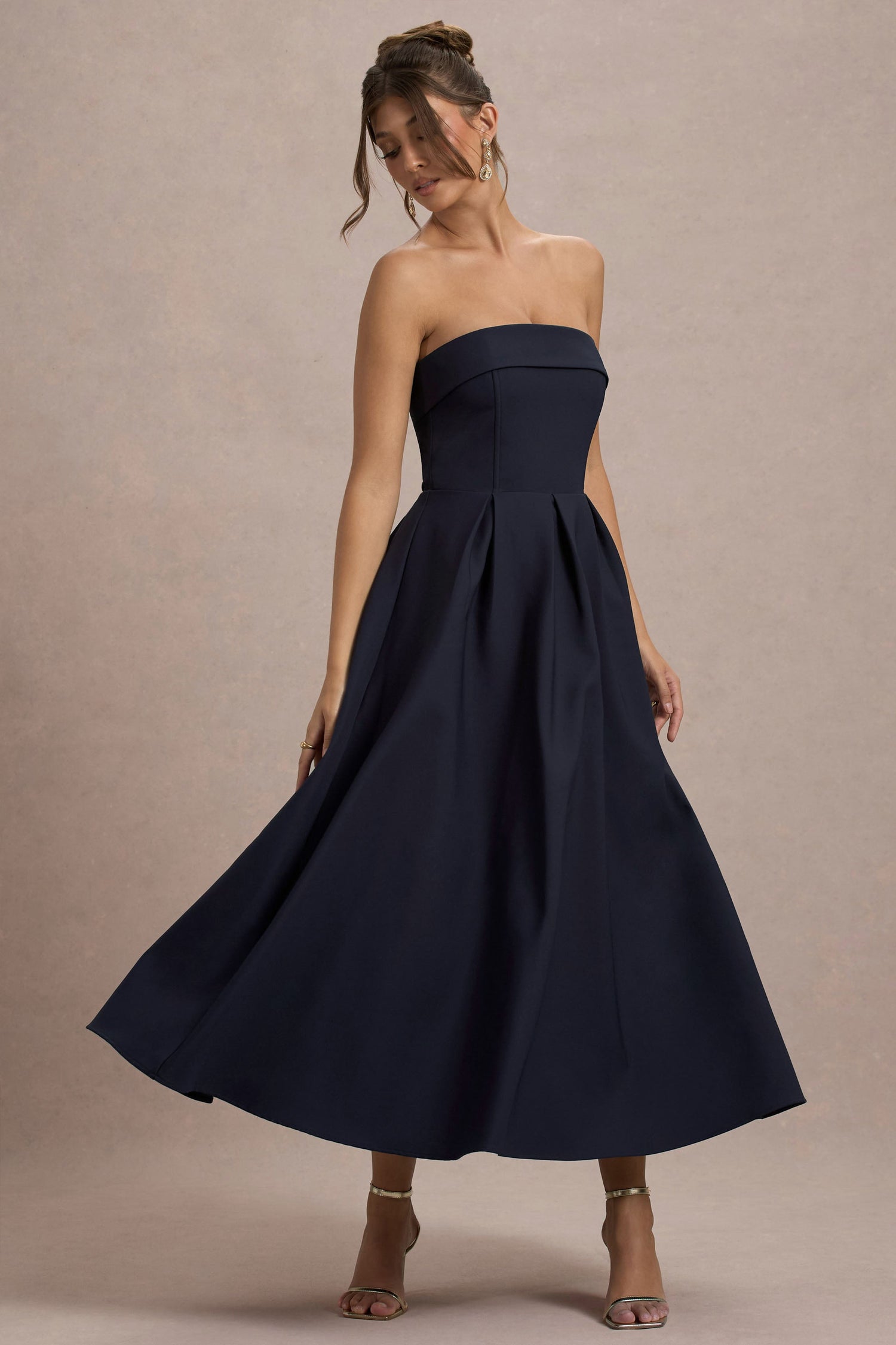 Annalise | Vestido Midi Elegante Estilo Skater